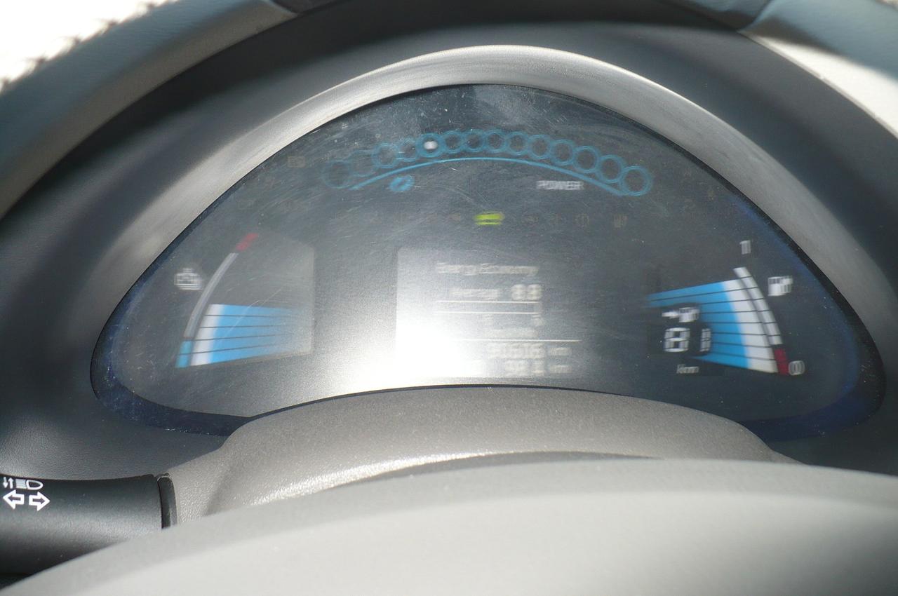 2012 Nissan Leaf 4dr HB SV Photo
