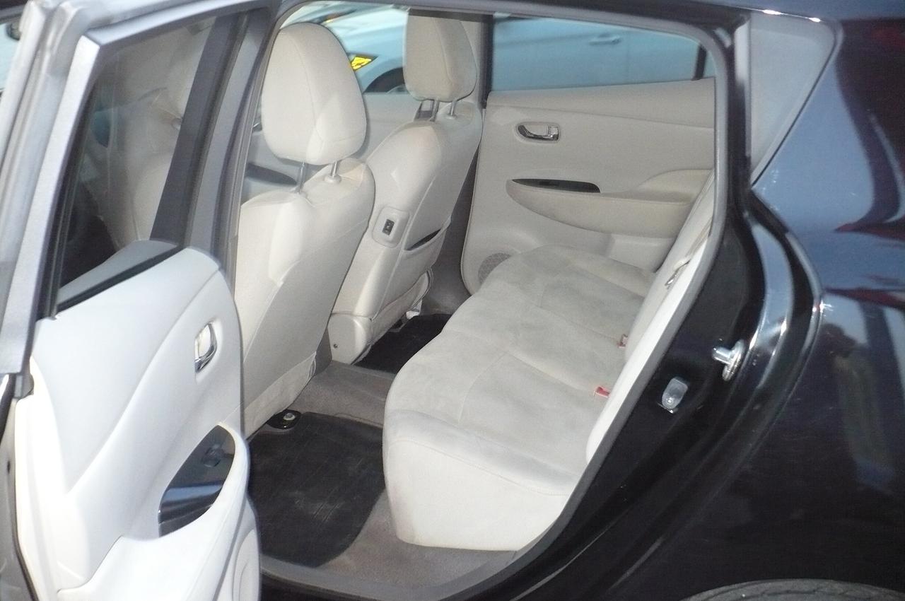 2012 Nissan Leaf 4dr HB SV Photo