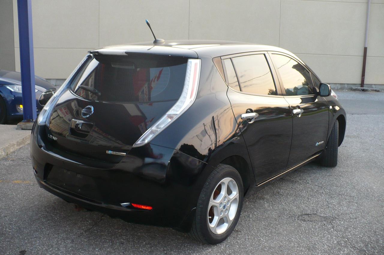 2012 Nissan Leaf 4dr HB SV Photo