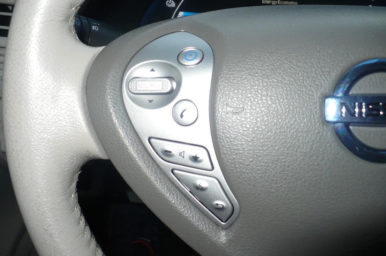 2012 Nissan Leaf 4dr HB SV Photo