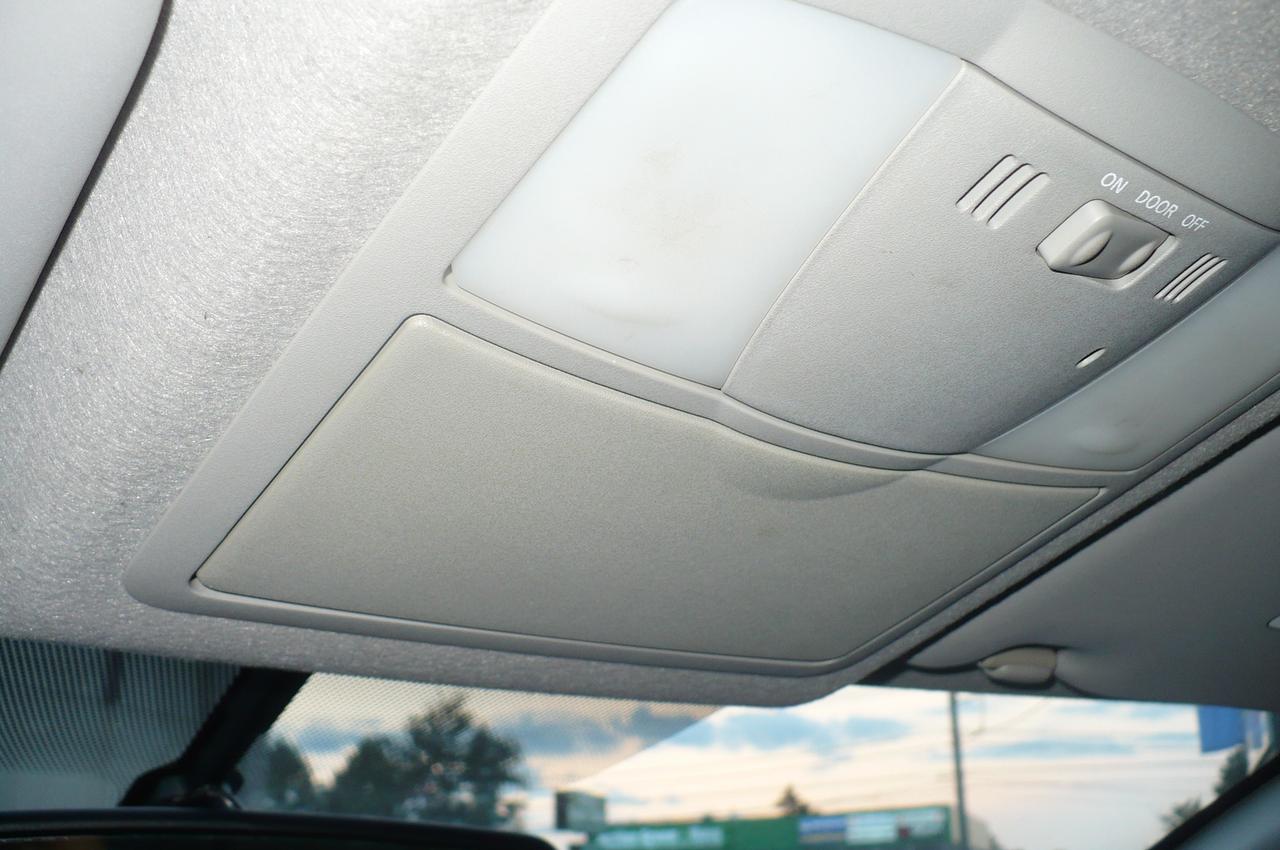 2012 Nissan Leaf 4dr HB SV Photo