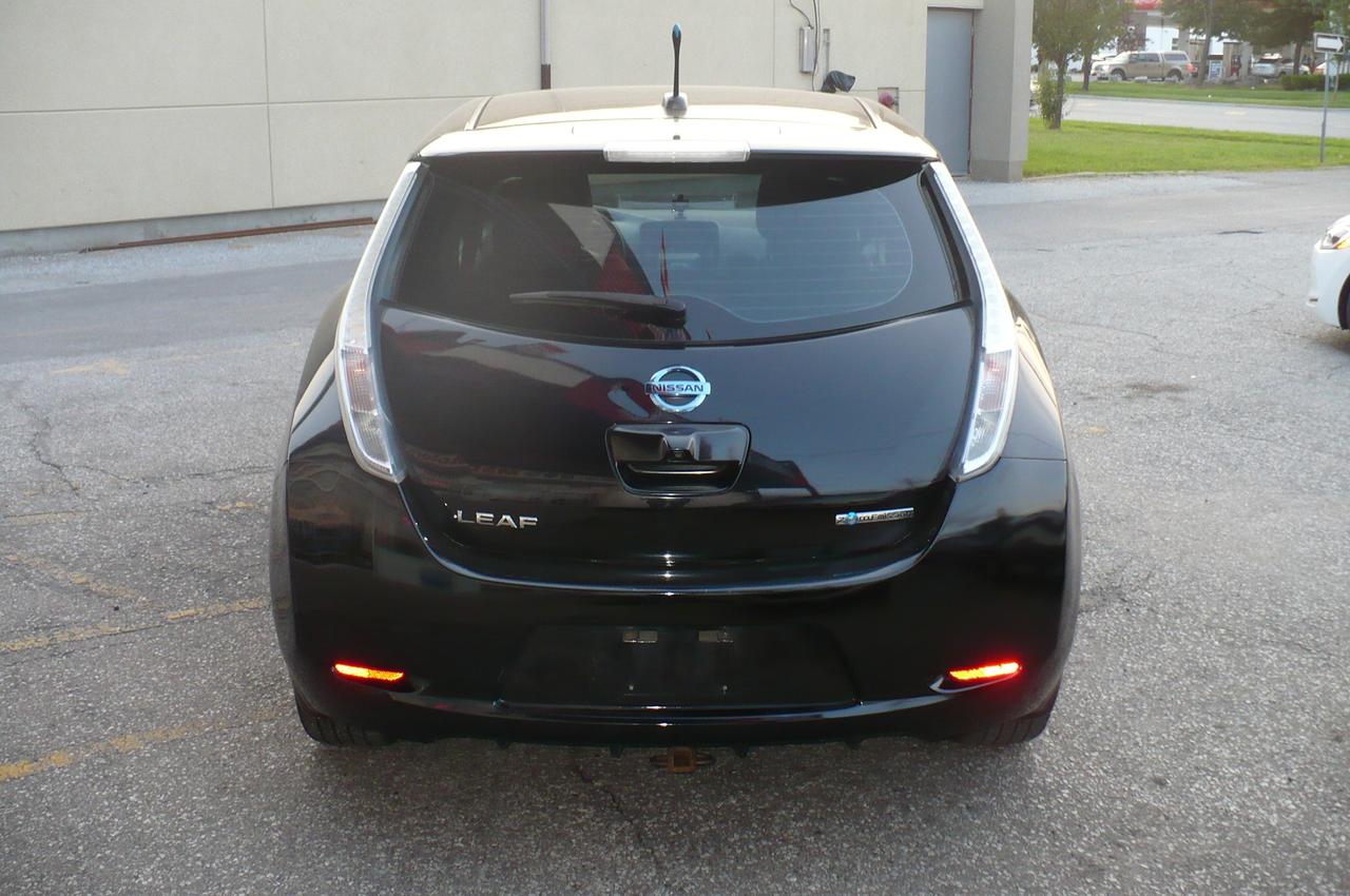 2012 Nissan Leaf 4dr HB SV Photo