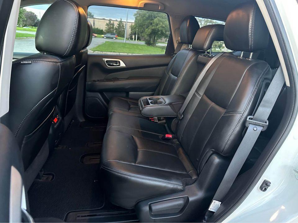 2014 Nissan Pathfinder SL 7 Seates - Safety Certified - Photo #16
