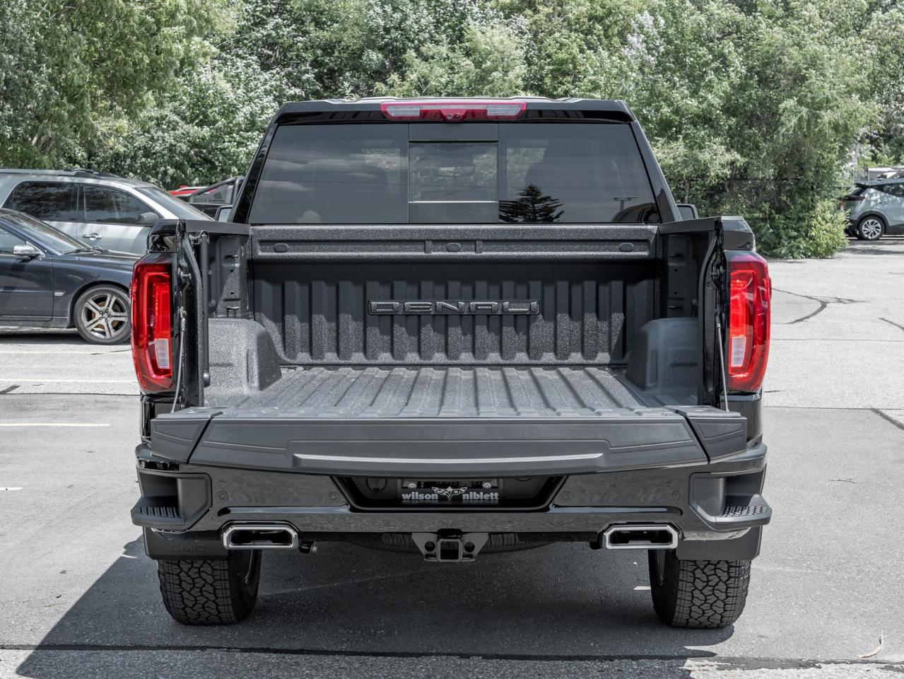 2023 GMC Sierra 1500 Denali Photo