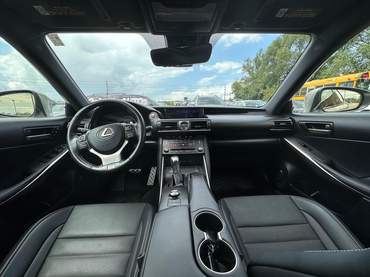 2019 Lexus IS 300 F-Sport 2. Navigation. Photo
