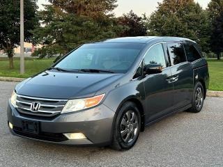 2012 Honda Odyssey 4DR WGN TOURING W/RES & NAVI - Photo #14