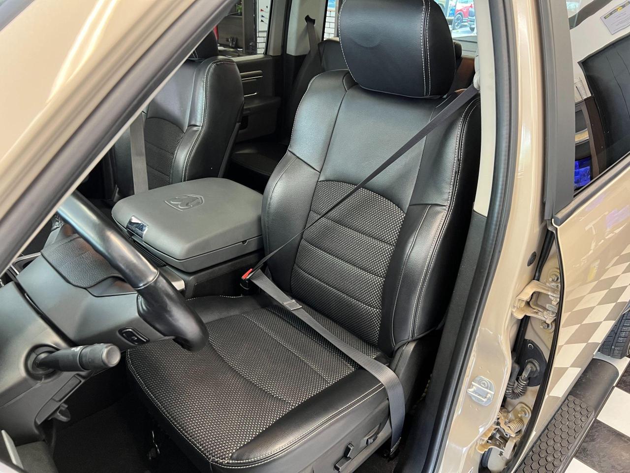 2019 RAM 1500 Classic Warlock Mojave Sand CREW 5.7L V8 4x4+CLEAN CARFAX Photo95