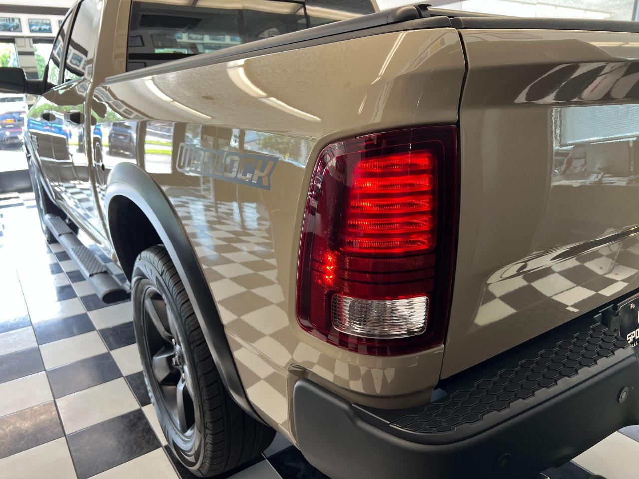 2019 RAM 1500 Classic Warlock Mojave Sand CREW 5.7L V8 4x4+CLEAN CARFAX Photo116