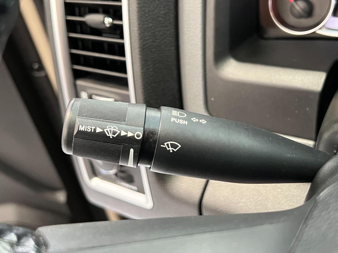 2019 RAM 1500 Classic Warlock Mojave Sand CREW 5.7L V8 4x4+CLEAN CARFAX Photo123
