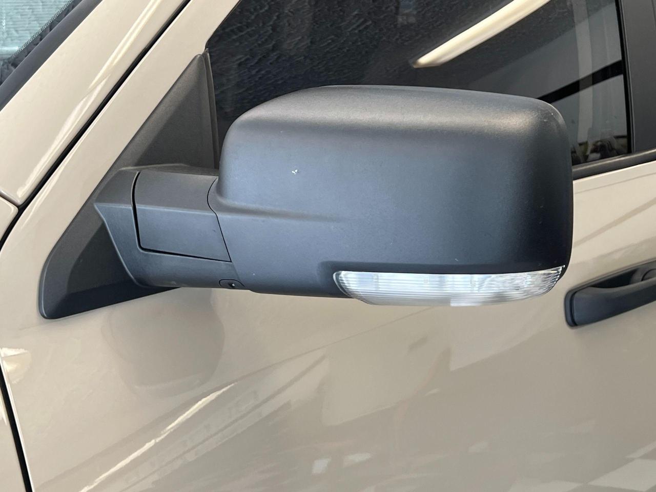 2019 RAM 1500 Classic Warlock Mojave Sand CREW 5.7L V8 4x4+CLEAN CARFAX - Photo #64
