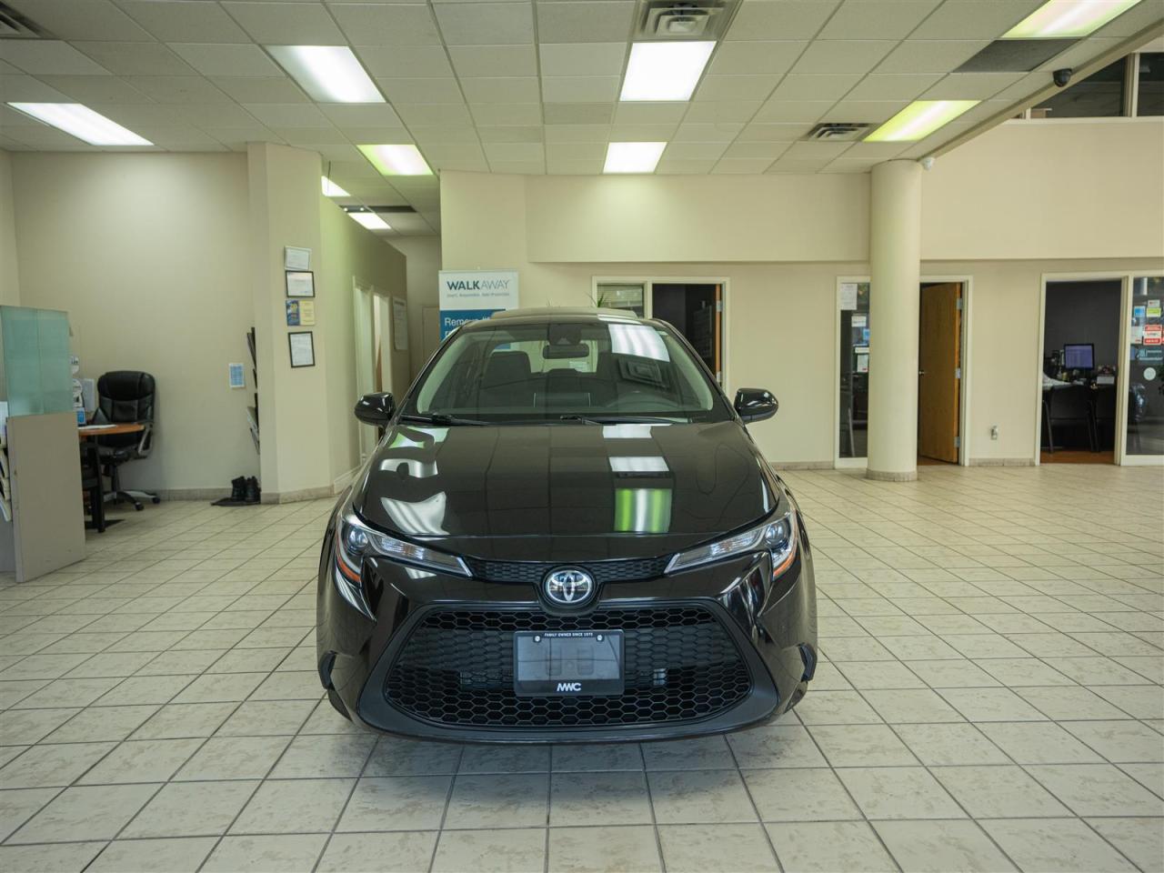 Used 2020 Toyota Corolla LE UPGRADE | SUNROOF | BLIND | LANE | ALLOY for sale in Kitchener, ON