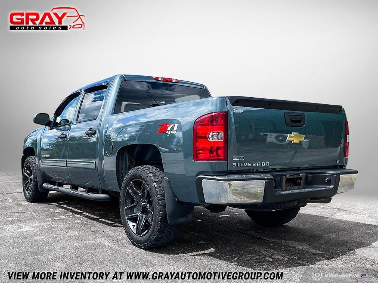 2011 Chevrolet Silverado 1500  Photo2