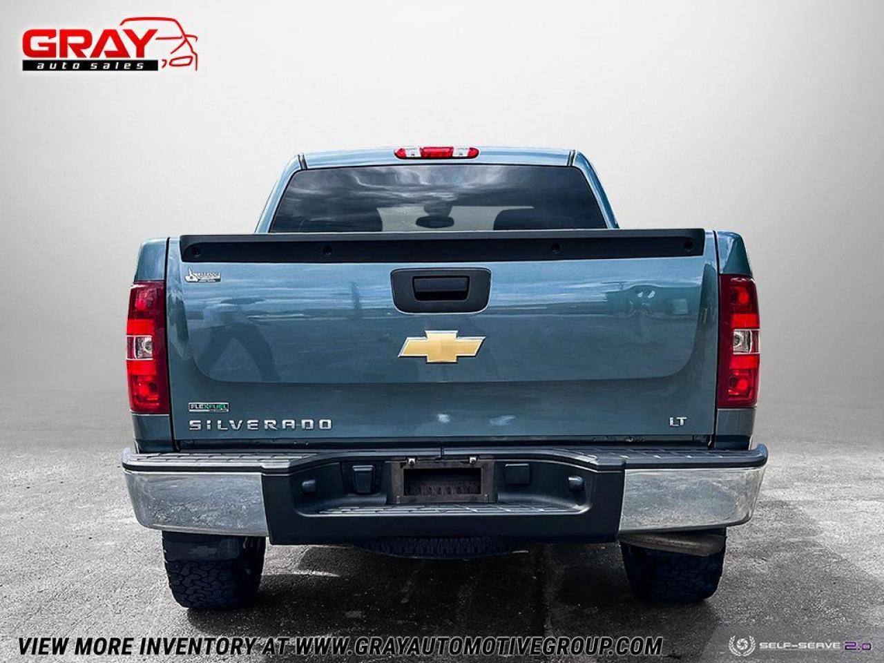 2011 Chevrolet Silverado 1500  Photo3