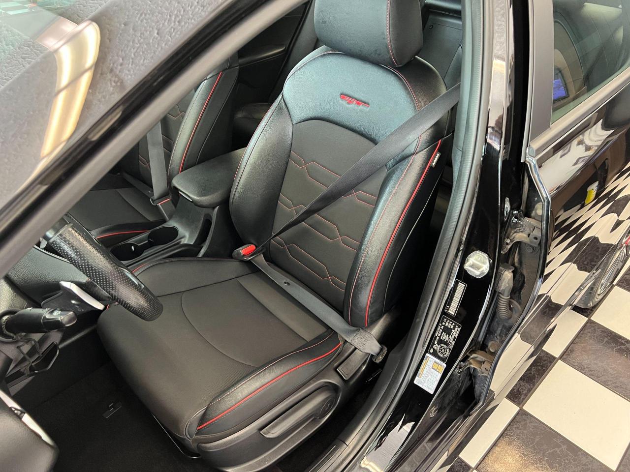 2021 Kia Forte GT DCT+Roof+Camera+Apple Play+CLEAN CARFAX - Photo #19