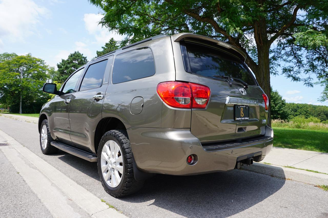 2008 Toyota Sequoia PLATINUM / RARE COMBO / STUNNING SHAPE / LOADED Photo2