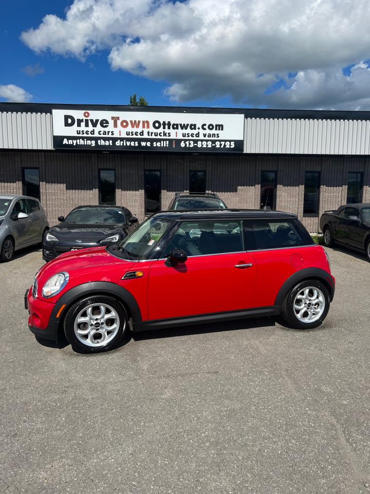 2013 MINI Cooper 