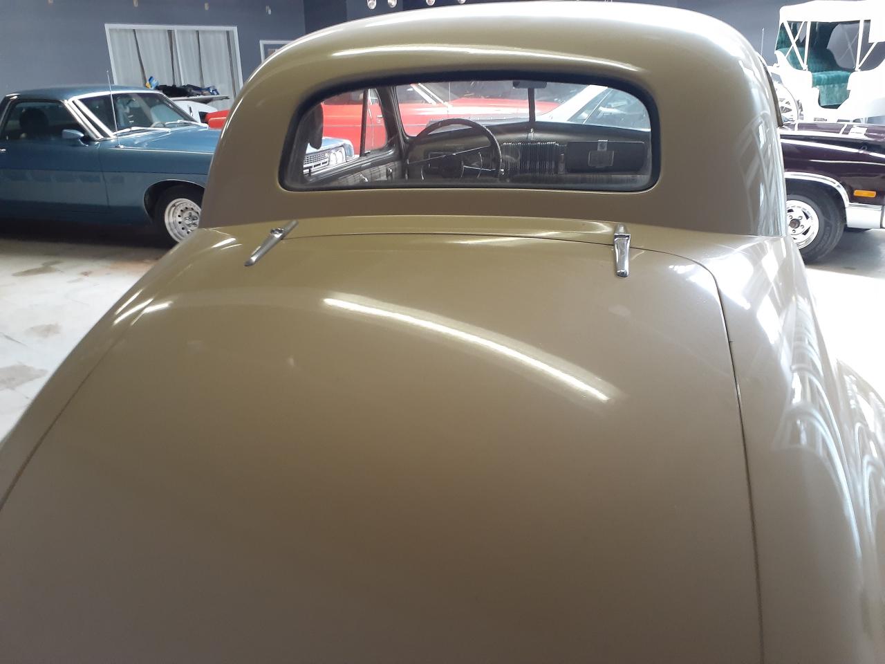 1940 Chevrolet COUPE Special Deluxe - Photo #10