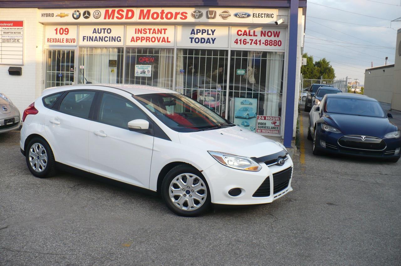 Used 2014 Ford Focus 5DR HB SE for sale in Toronto, ON