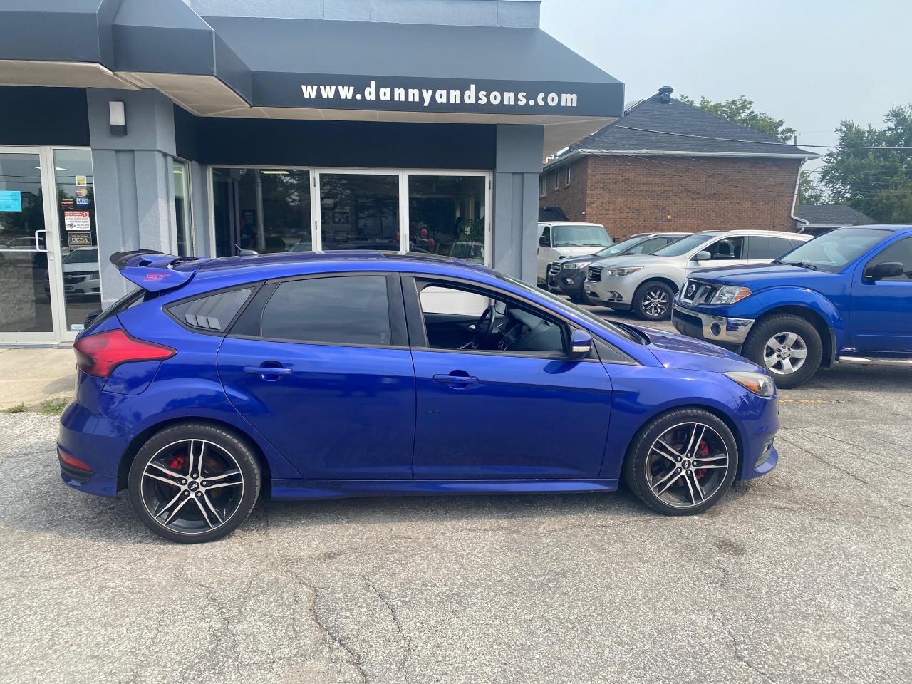 Used 2015 Ford Focus ST for sale in Mississauga, ON