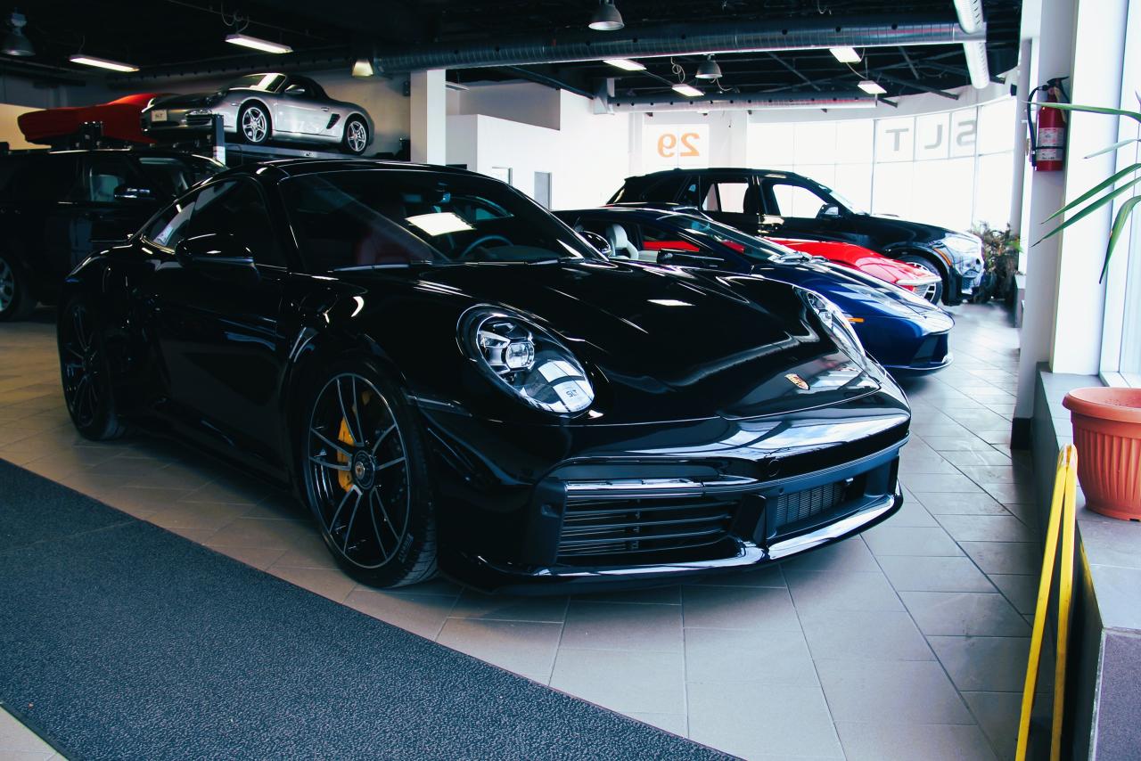 2022 Porsche 911 911 TURBO S LOADED WITH SPORT/LUX OPTIONS! - Photo #2