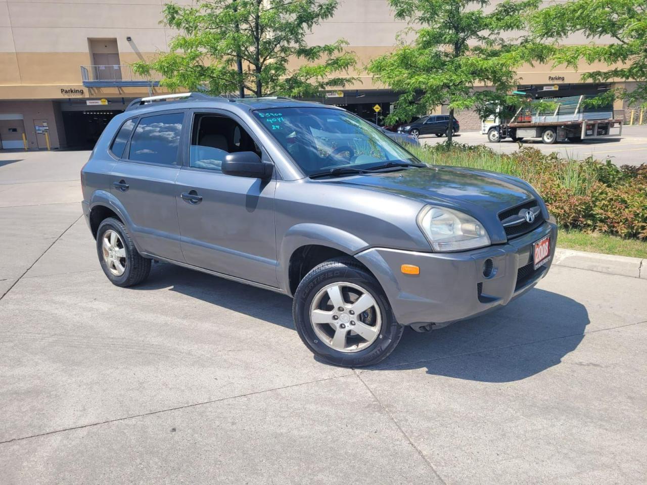 2008 Hyundai Tucson Automatic, 4 door, 4 Cyl. 3/Y Warranty Available.