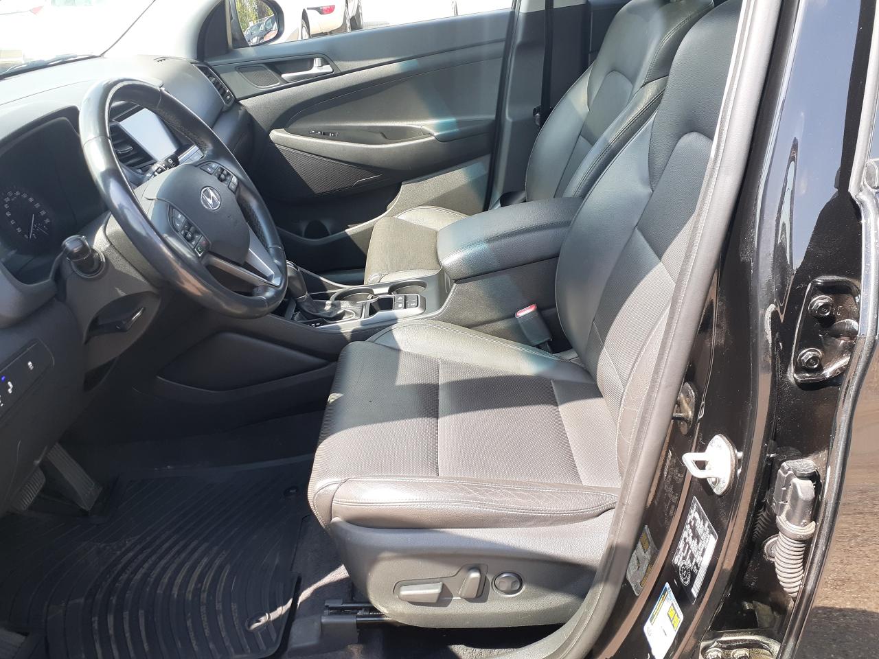 2018 Hyundai Tucson SE AWD, Leather, Blindspot det,htd Steering Seats, - Photo #15