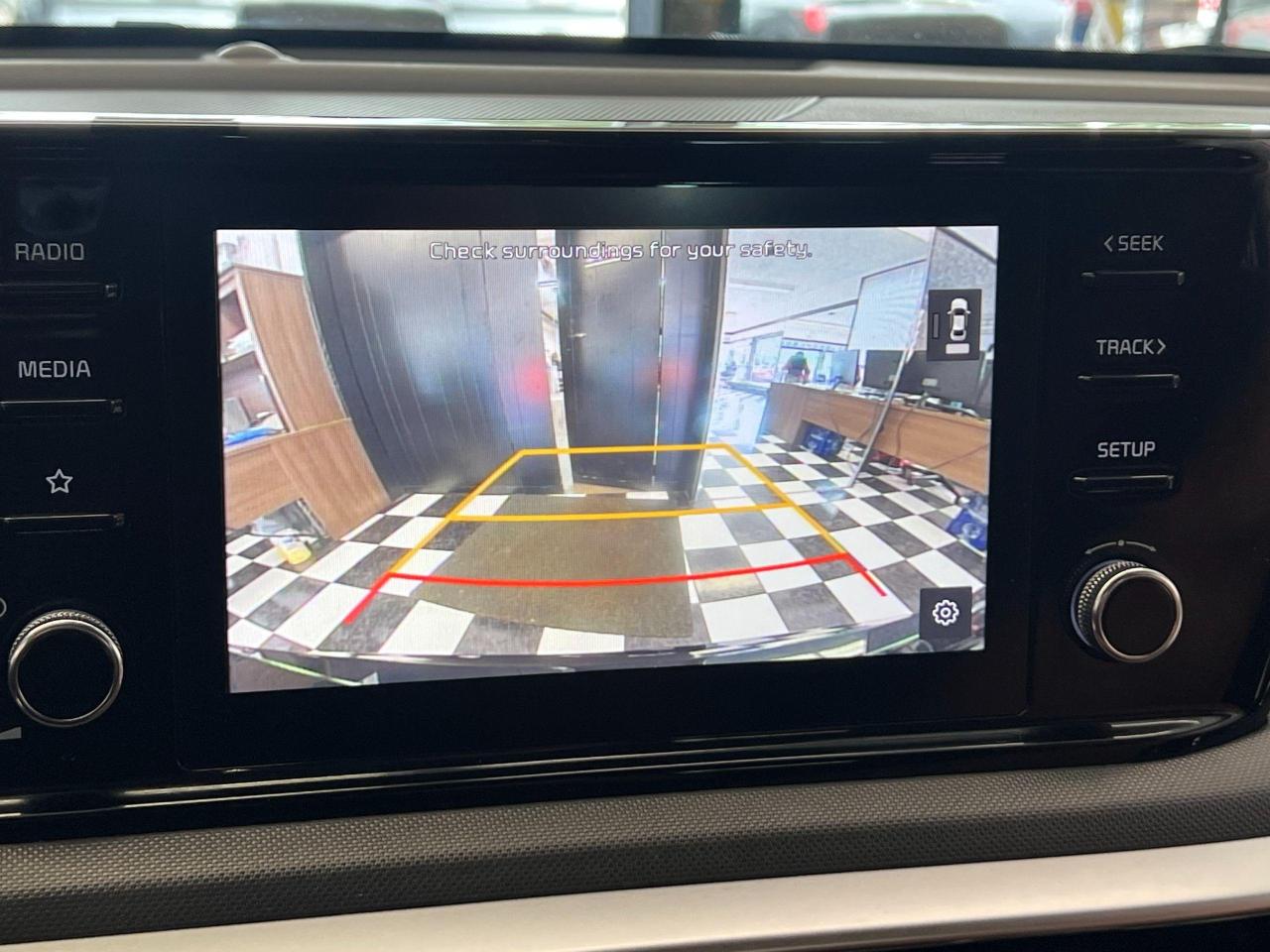 2021 Kia K5 LX AWD+New Tires+RemoteStart+LaneKeep+CLEAN CARFAX - Photo #10