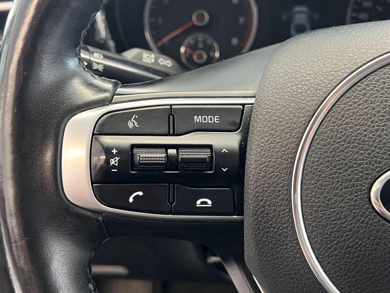 2021 Kia K5 LX AWD+New Tires+RemoteStart+LaneKeep+CLEAN CARFAX Photo110