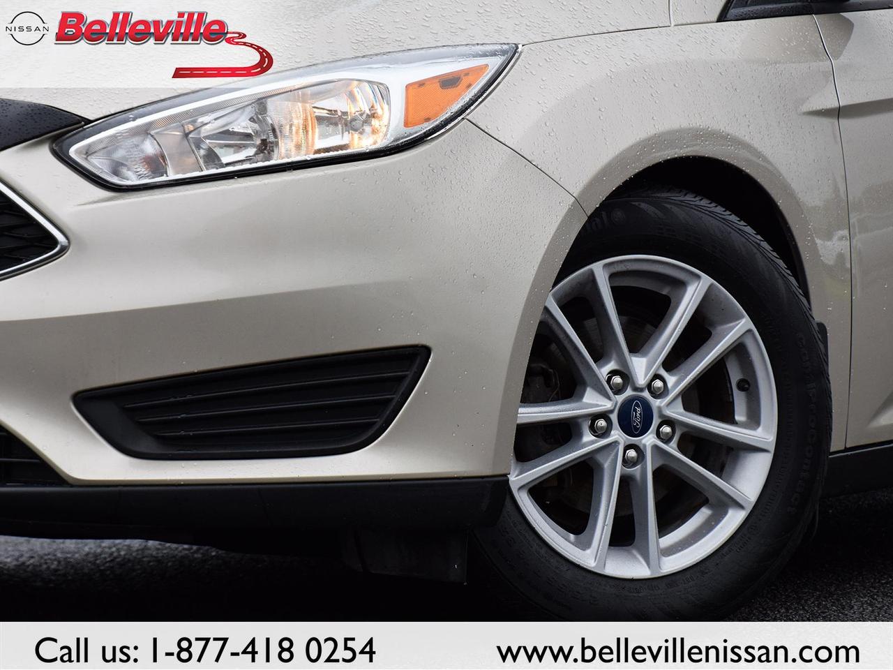 2018 Ford Focus SE-FWD, Clean, sporty and fuel saver! Photo