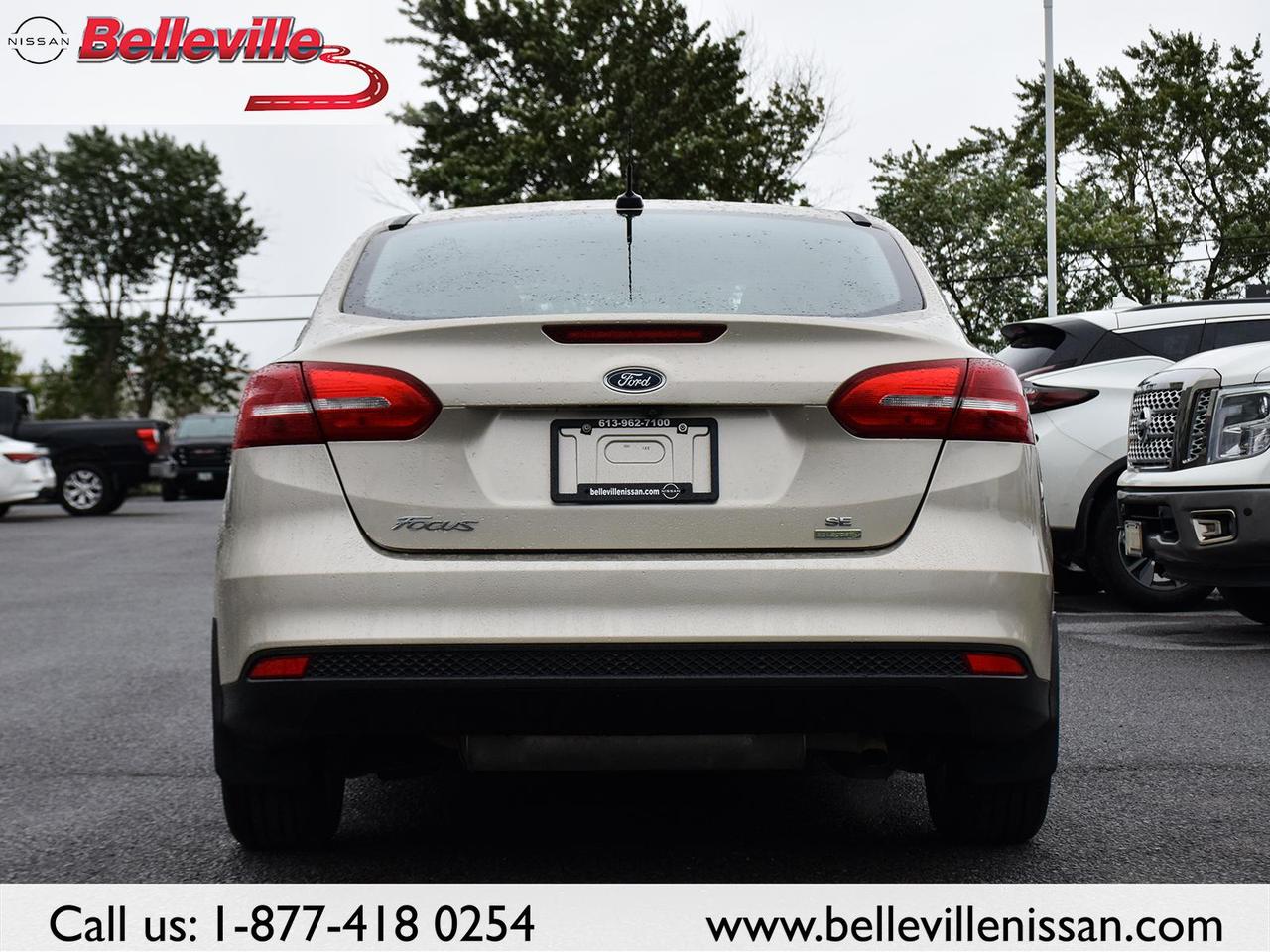 2018 Ford Focus SE-FWD, Clean, sporty and fuel saver! Photo