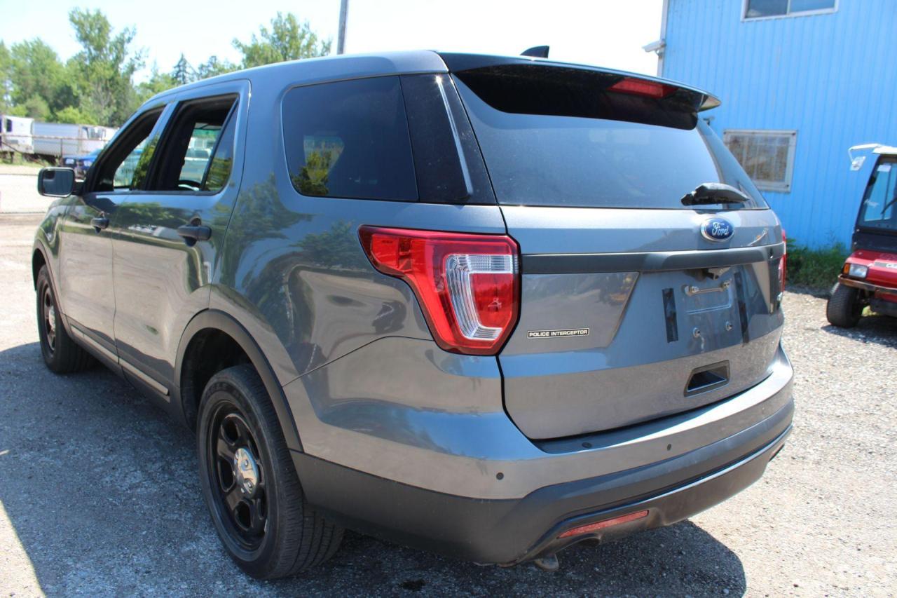 2017 Ford Police Interceptor Utility  Photo3