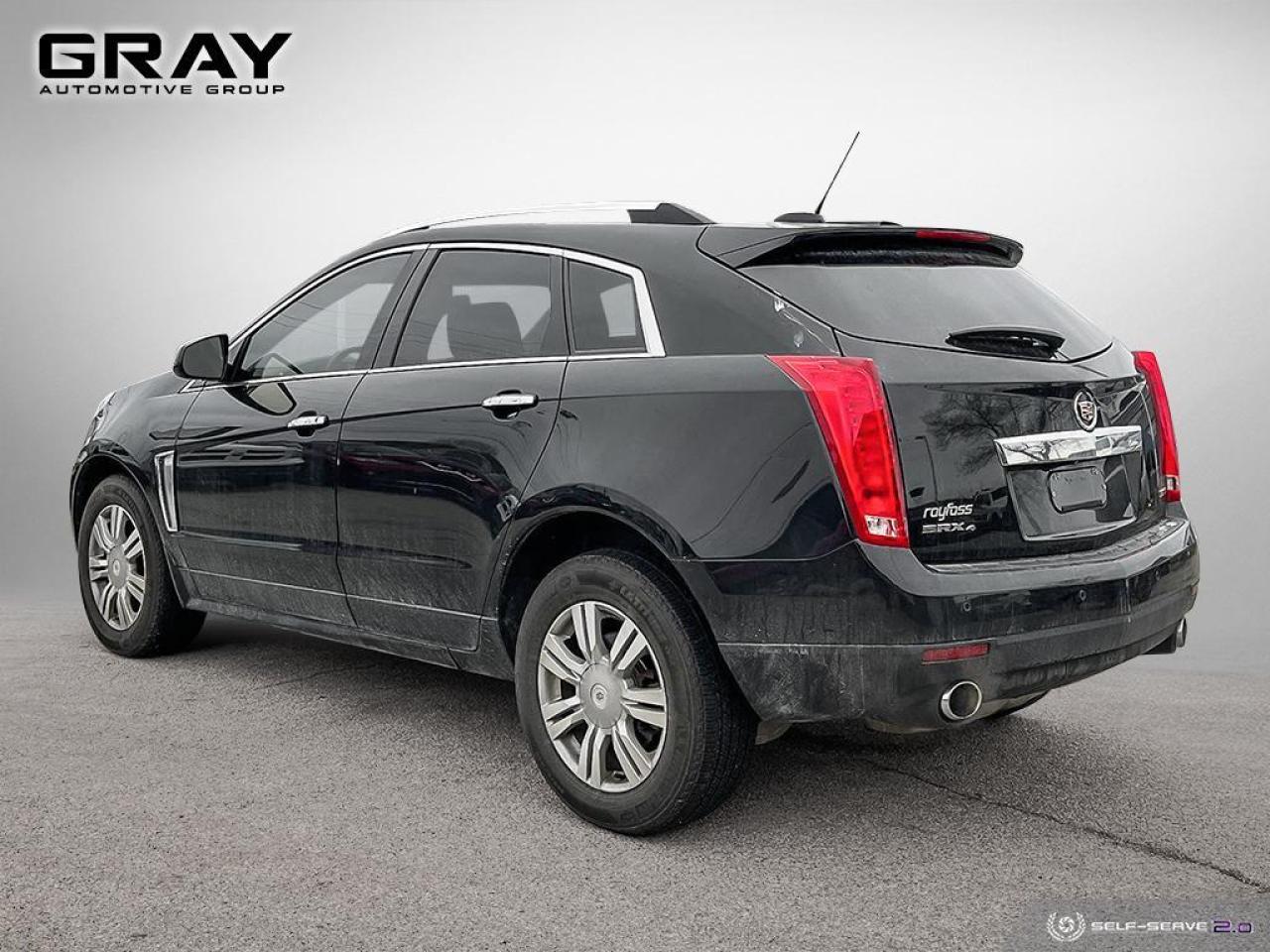 2015 Cadillac SRX  Photo2