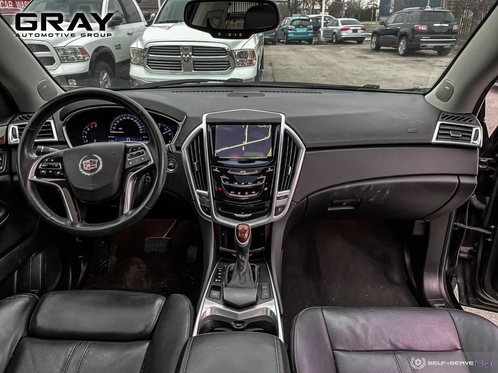 2015 Cadillac SRX  - Photo #16