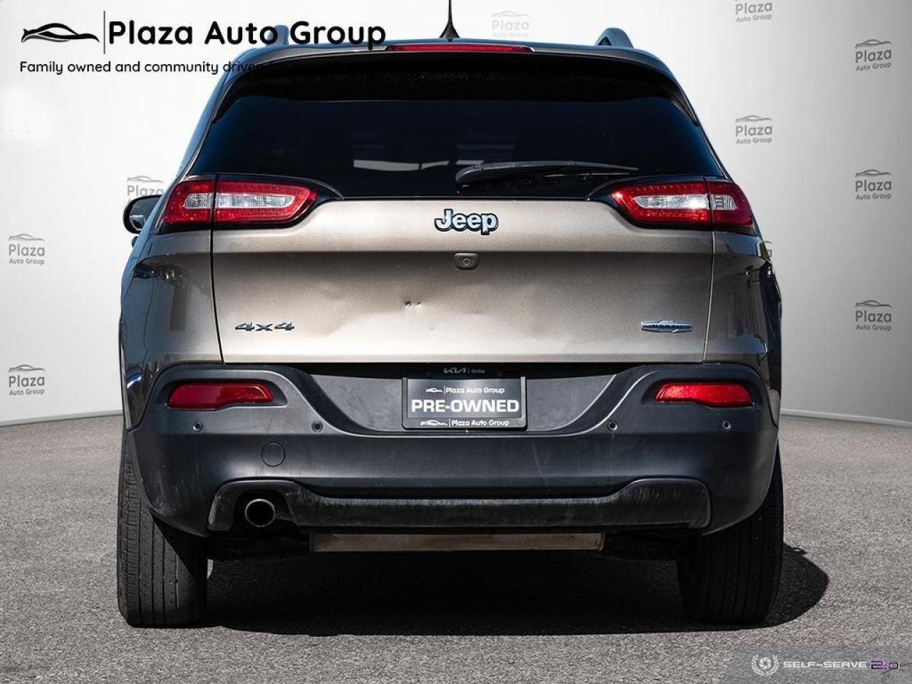 2016 Jeep Cherokee North Photo4