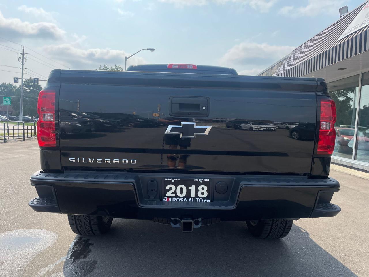 2018 Chevrolet Silverado 1500 AUTO 4WD CREW CAB NO ACCIDENT NEW TIRES - Photo #4