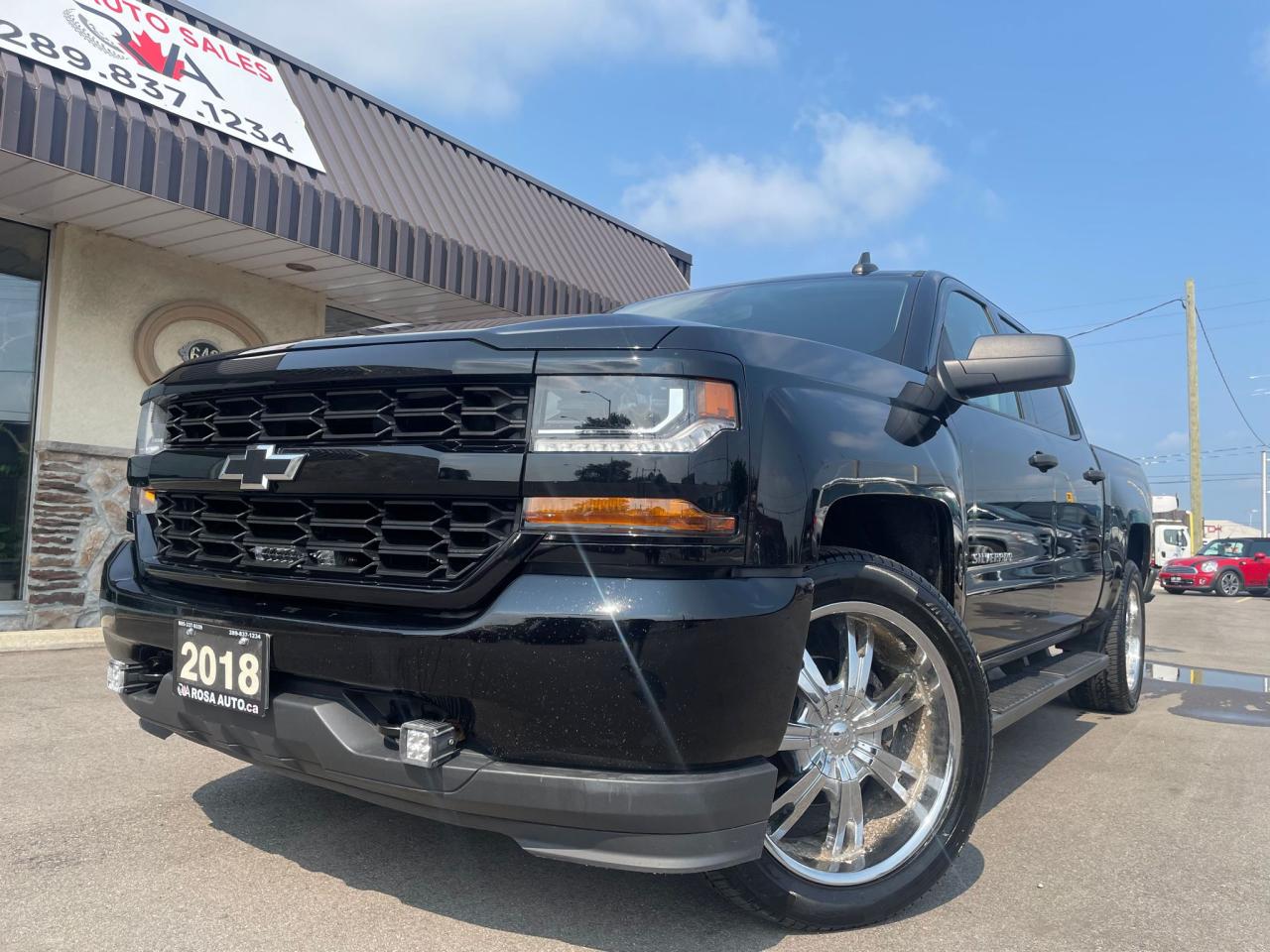 2018 Chevrolet Silverado 1500 AUTO 4WD CREW CAB NO ACCIDENT NEW TIRES - Photo #9