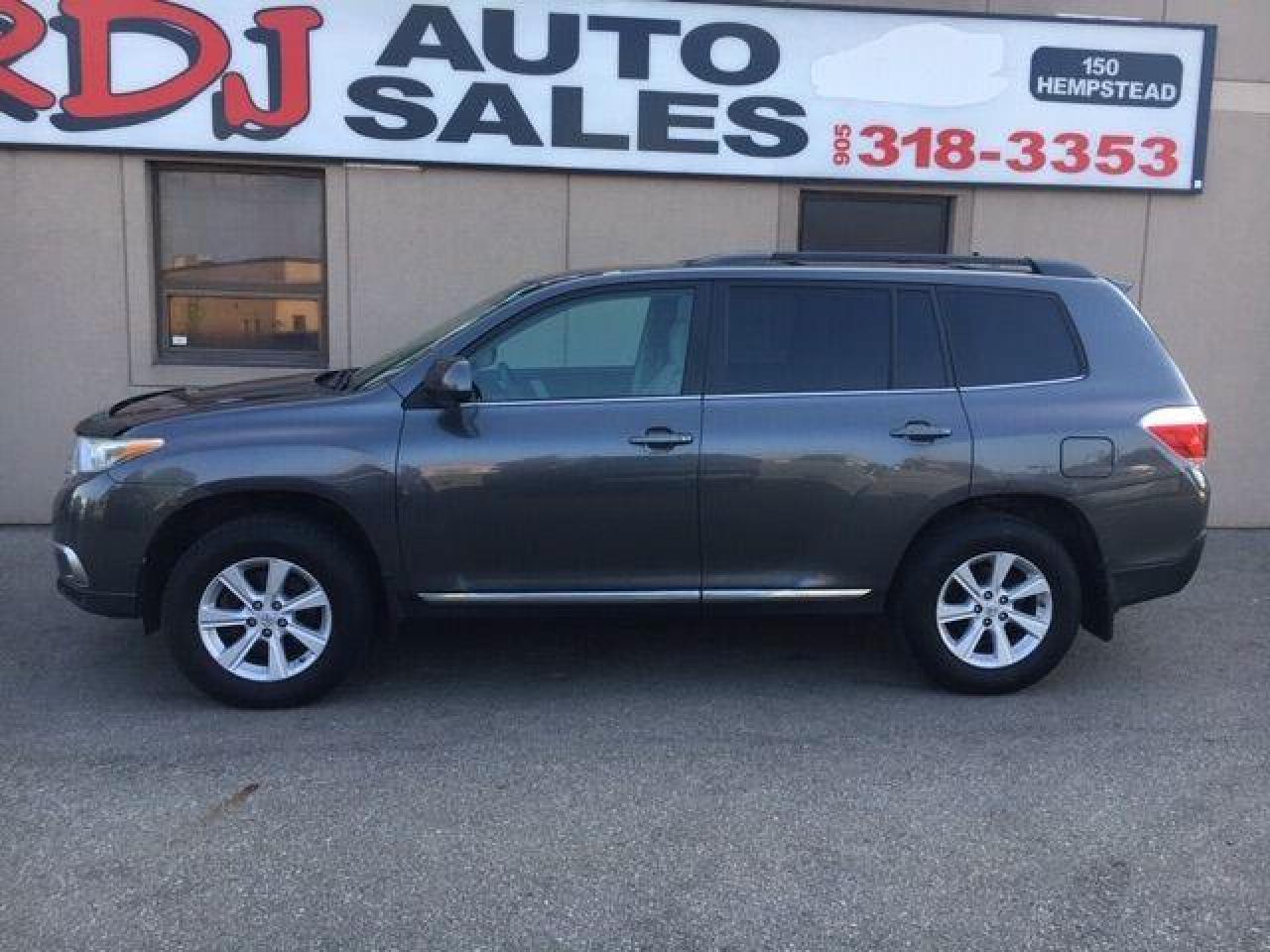 2011 Toyota Highlander BASE