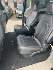 2017 Chrysler Pacifica 4dr Wgn Touring-L - Photo #15