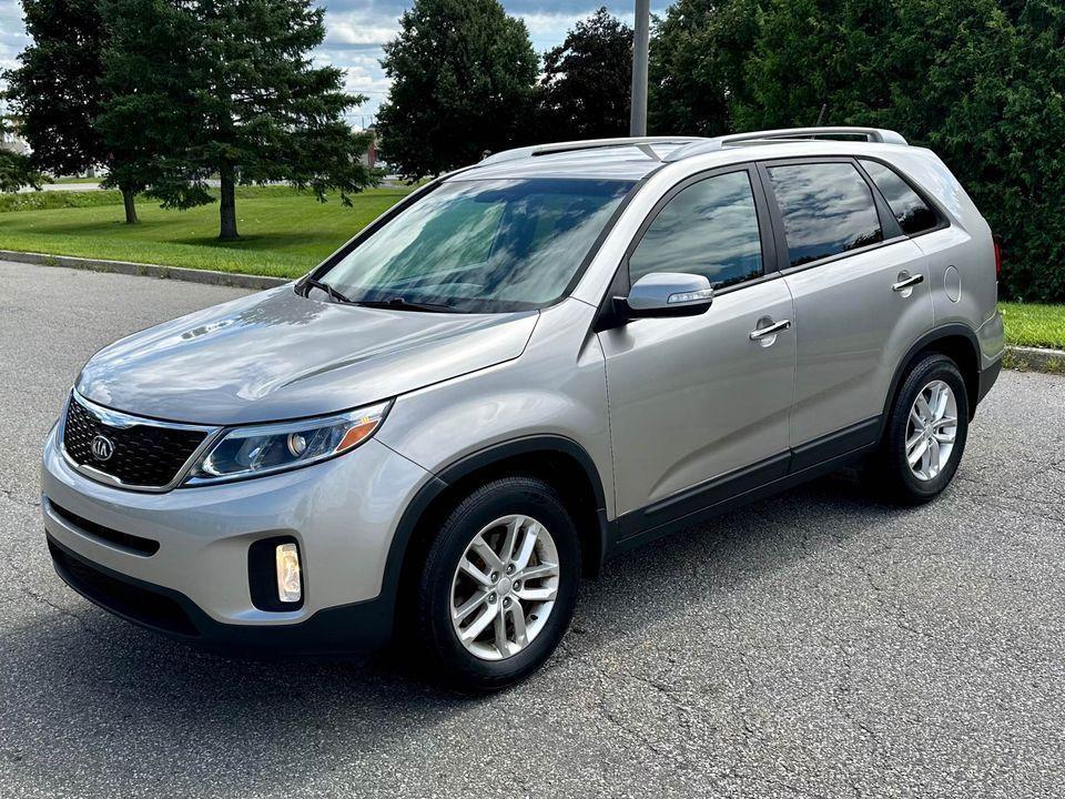 2015 Kia Sorento 2.4L 4 cylinder - Safety Cert. - Photo #2