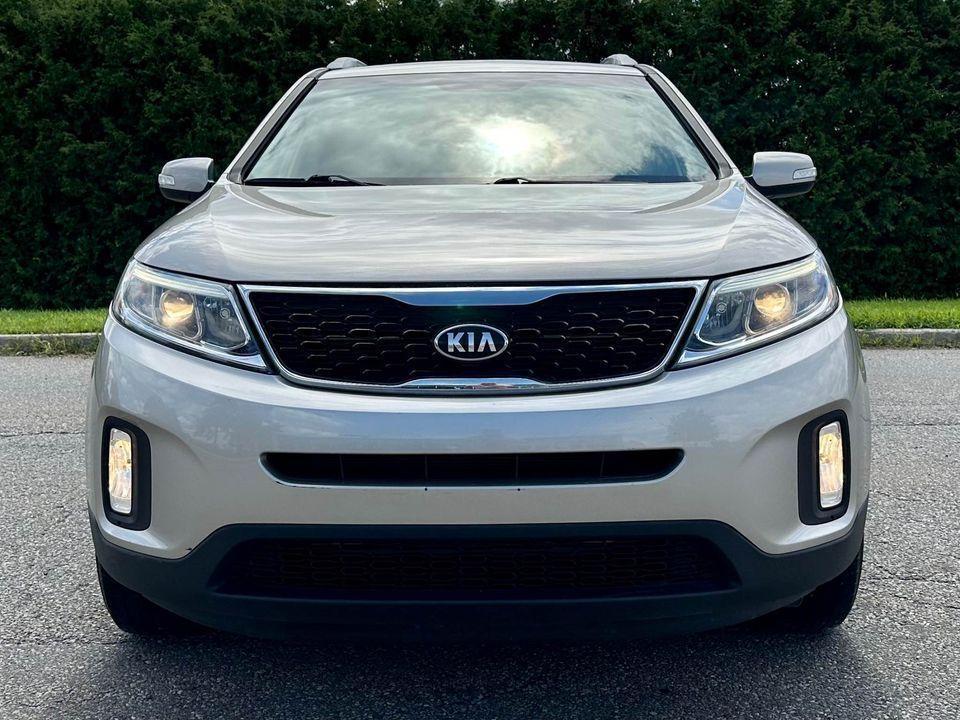 2015 Kia Sorento 2.4L 4 cylinder - Safety Cert. - Photo #4