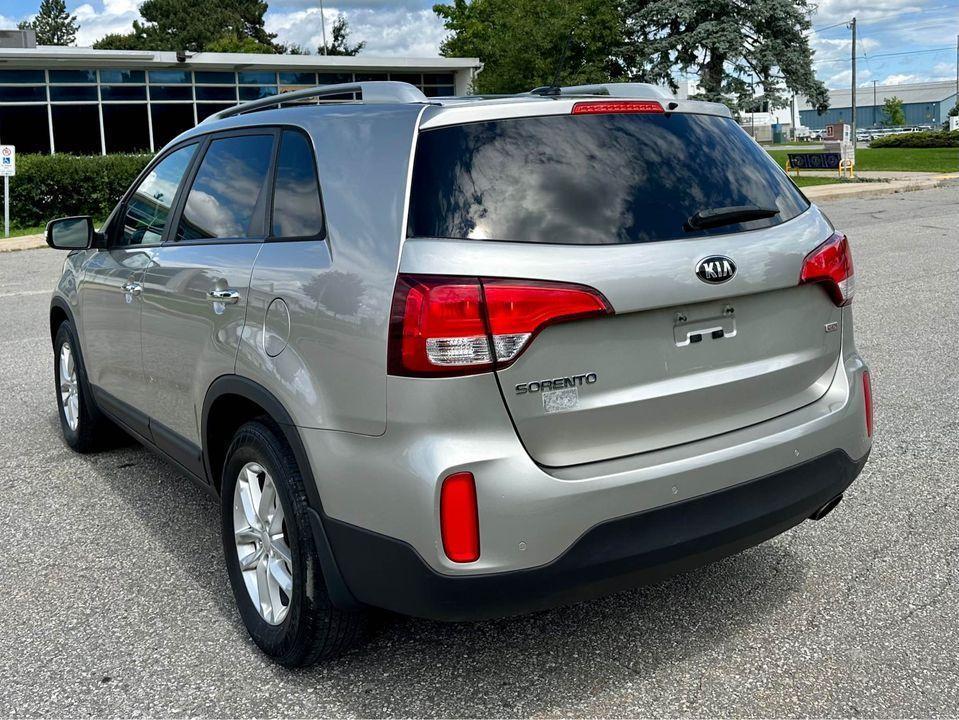 2015 Kia Sorento 2.4L 4 cylinder - Safety Cert. - Photo #10