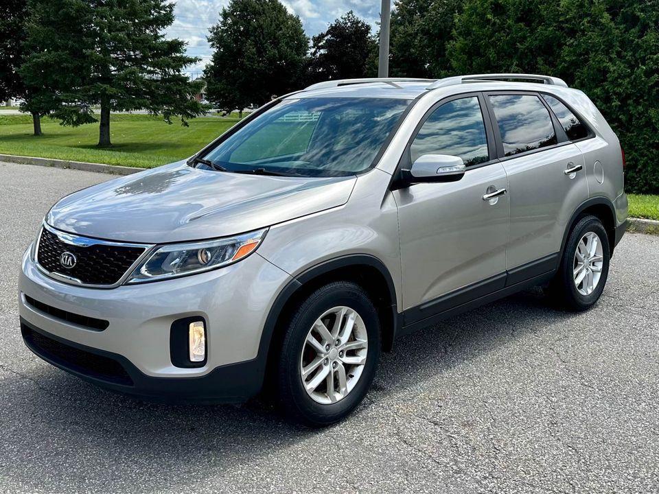 2015 Kia Sorento 2.4L 4 cylinder - Safety Cert. - Photo #11