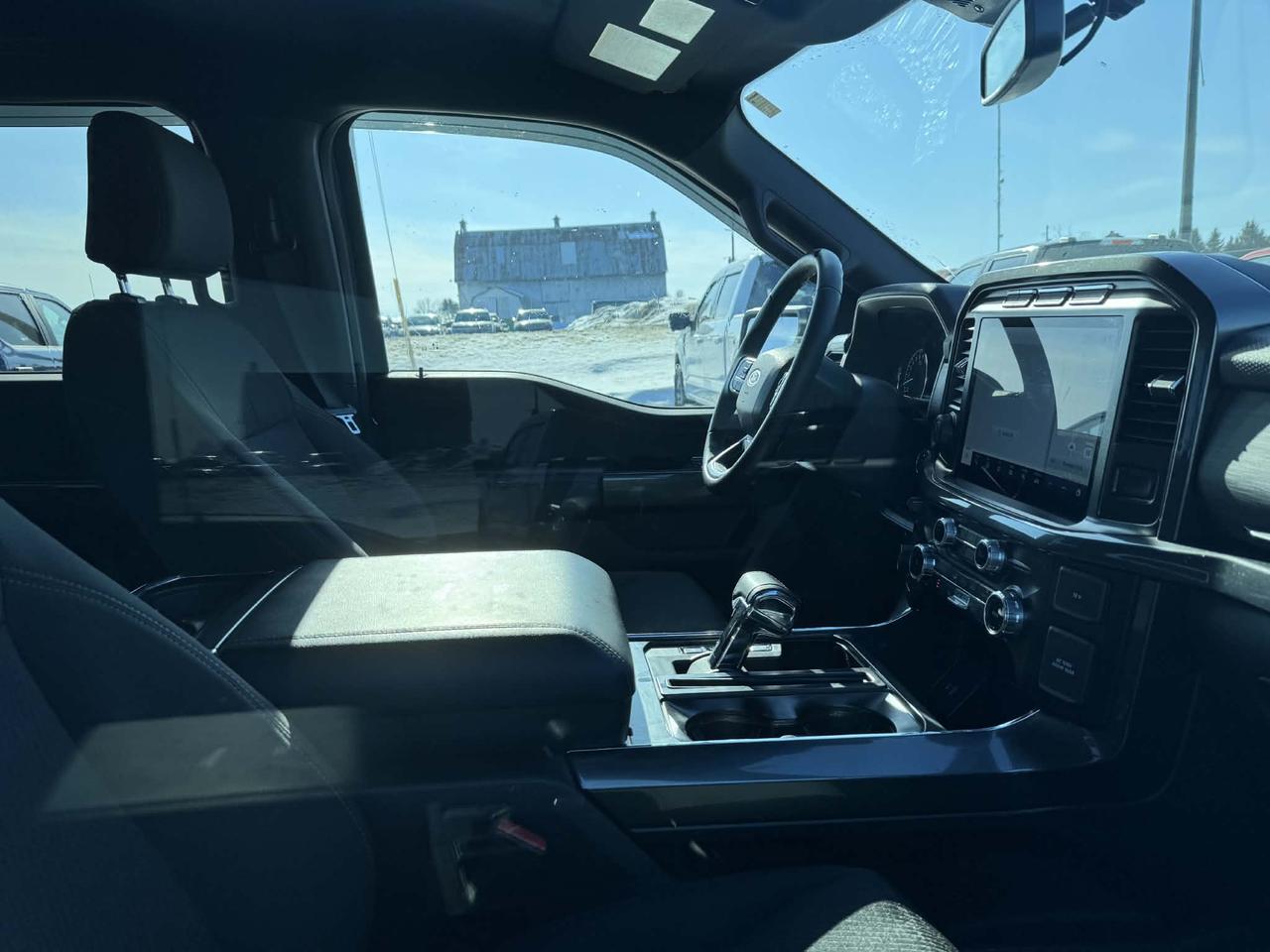 2023 Ford F-150 XLT Photo