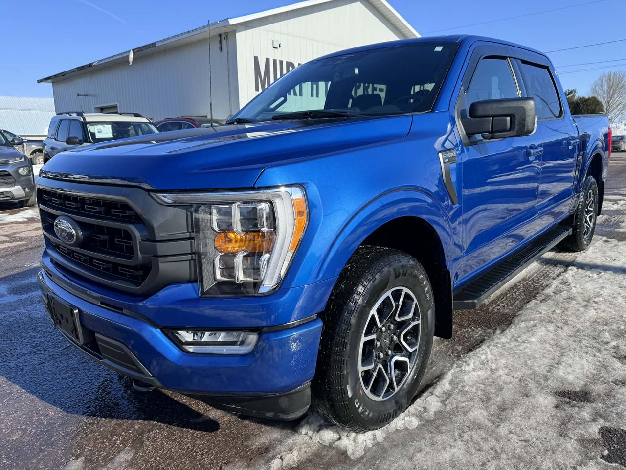 2023 Ford F-150 XLT Photo0