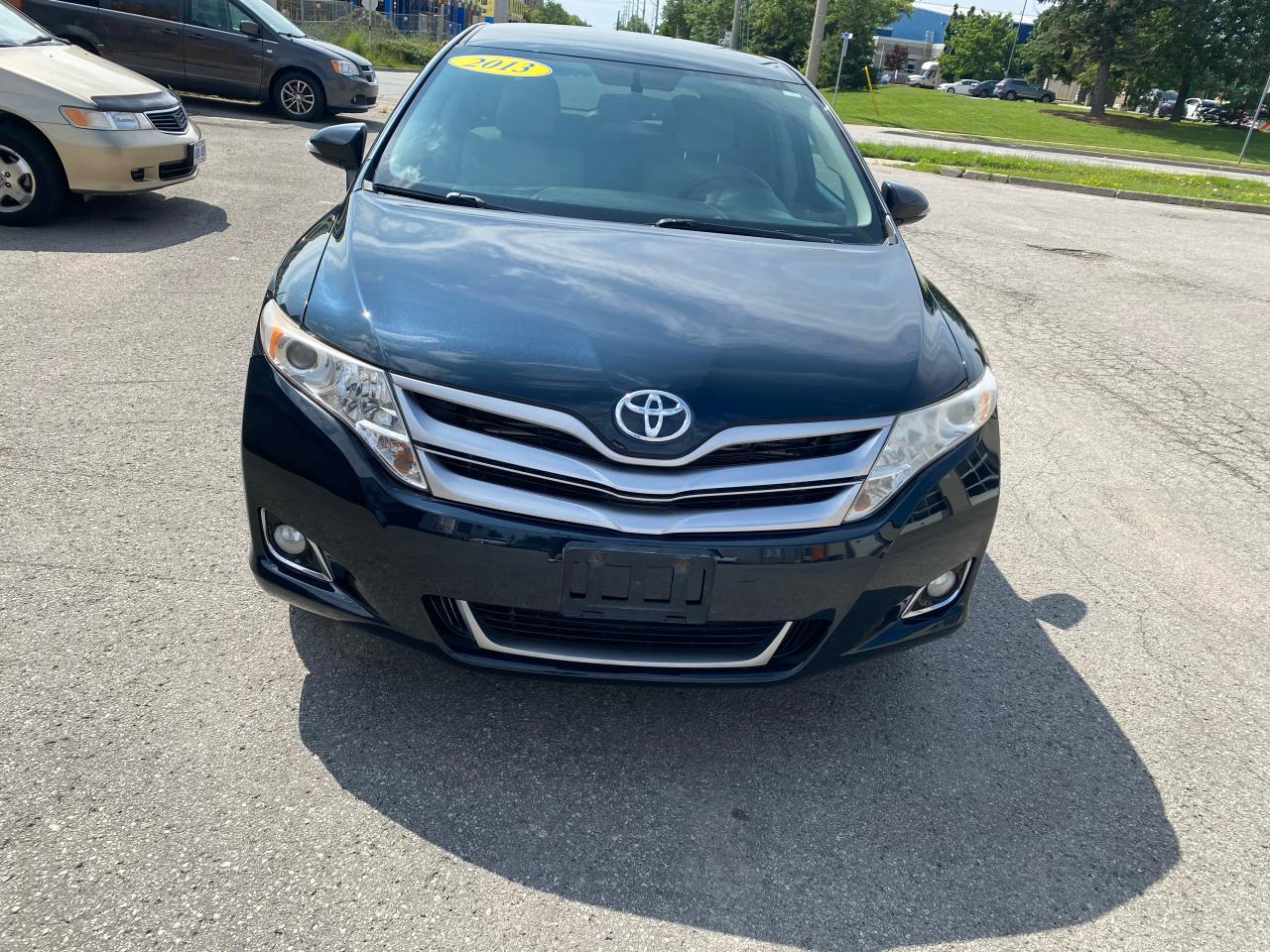 Used 2013 Toyota Venza 4dr Wgn V6 LE for sale in Ajax, ON