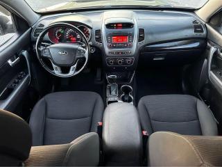 2013 Kia Sorento  - Photo #6