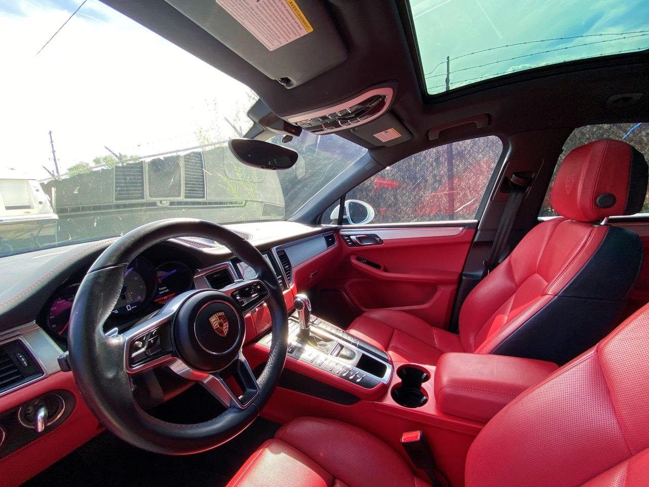 2015 Porsche Macan ***SOLD*** Photo