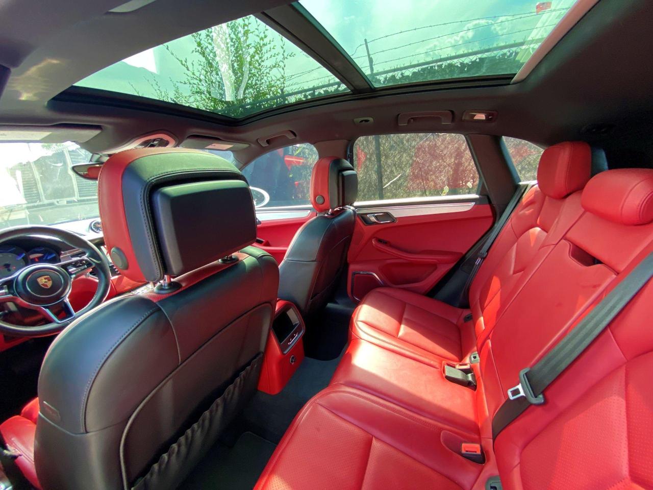 2015 Porsche Macan ***SOLD*** - Photo #22