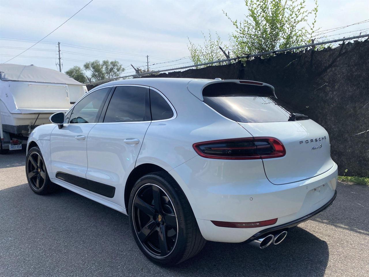 2015 Porsche Macan ***SOLD*** Photo