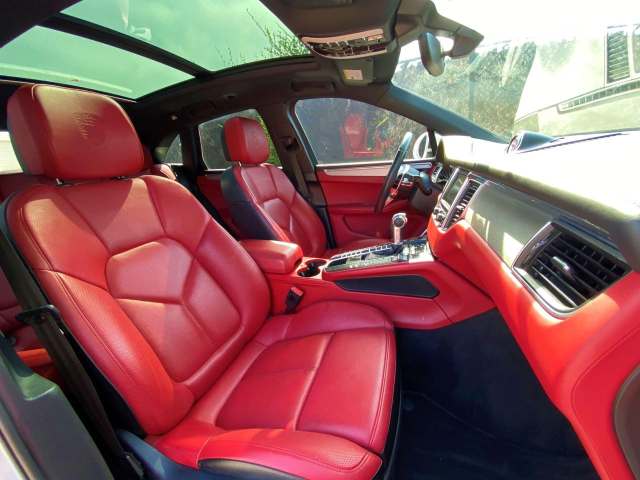 2015 Porsche Macan ***SOLD*** Photo